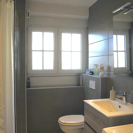 L'echappee Belle Proche 