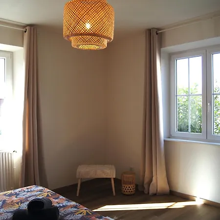 L'echappee Belle Proche 